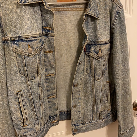 Levi’s ex boyfriend trucker size small - Picture 3 of 5